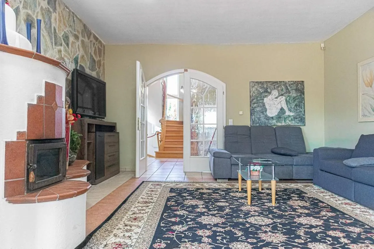 Triple Room In An Elegant House Gd ウィーン 0*,  オーストリア