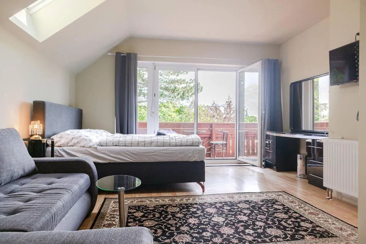 ホームステイ Triple Room In An Elegant House Gd ウィーン