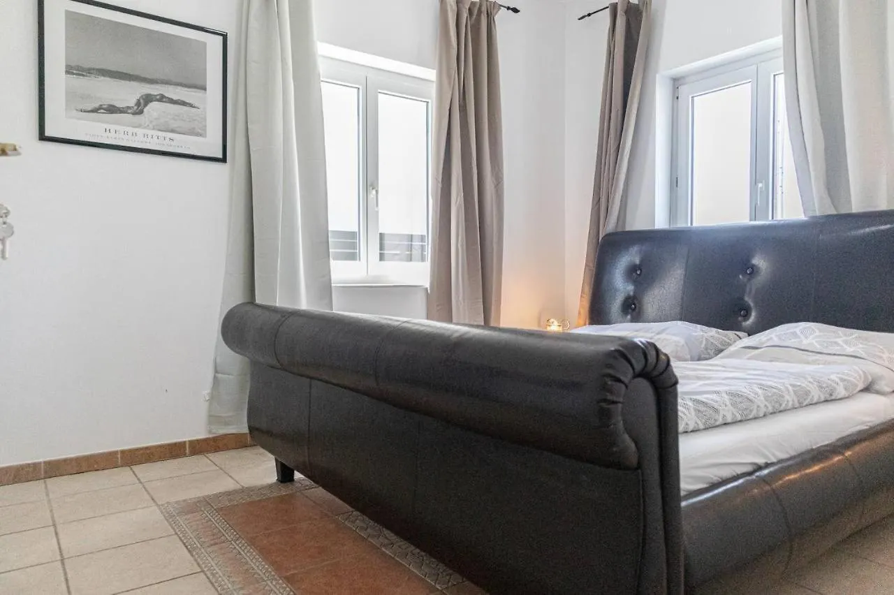 Gazde/Camere de închiriat Triple Room In An Elegant House Gd Viena